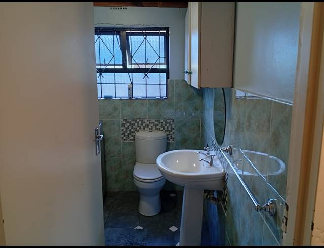 3 BEDROOM HOUSE FOR SALE IN MANDELA PARK